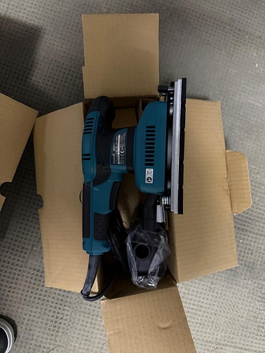 MAKITA B03711 MASINA SLEFUIT 190W 2 Bucata