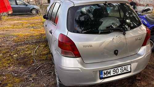 Yaris 4