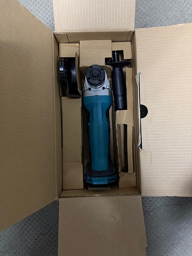 MAKITA DGA452Z POLIZOR 18V FARA ACUM 115MM 2 Bucata