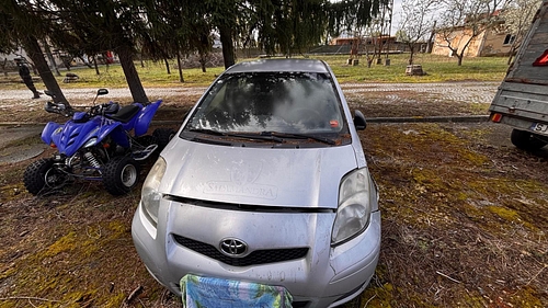 Yaris 2