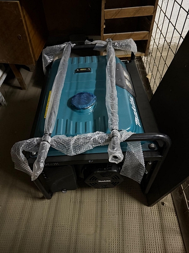 MAKITA EG6050A GENERATOR 6KVA 25L
