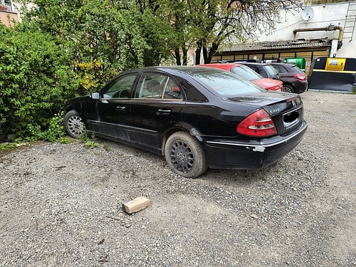 Autoturism marca Mercedes-Benz, E 220 CDI culoare Negru
