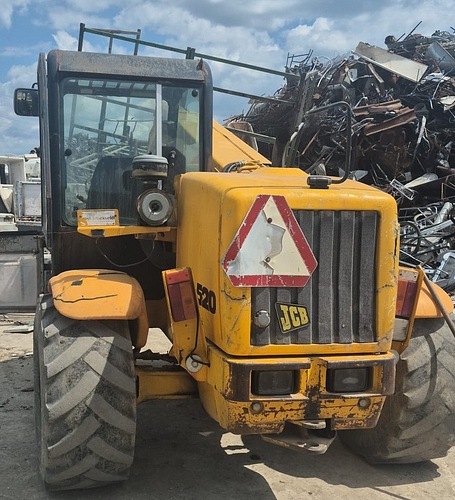 Incarcator frontal marca JCB