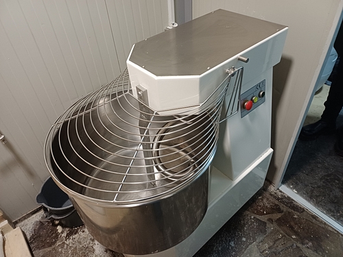 Malaxor aluat cu spirală 48l