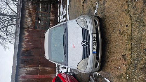 Autoturism marca Mercedes-Benz model VANEO culoare Gri