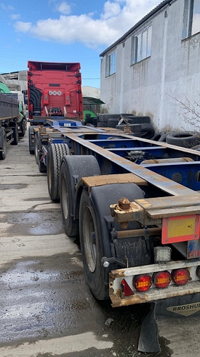 Semiremorci marca BROSHUIS model  2CONNECT 3AKCC