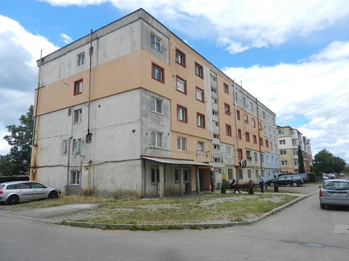 Garsoniera - bloc apartamente