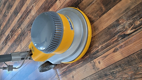 Monodisc pentru curatarea pardoselilor Ghibli SB 143L10