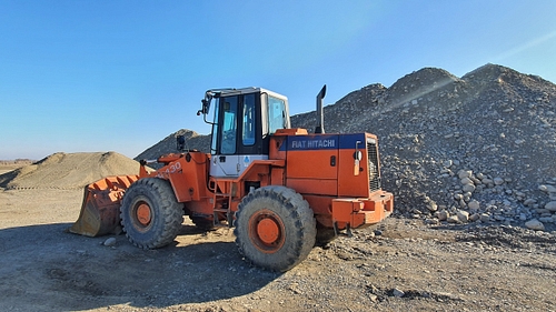 INCARCATOR FRONTAL FIAT HITACHI FR130