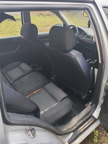 VOLKSWAGEN BORA  5