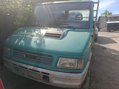 AUTOUTILITARA marca IVECO DAILY model 35-8.1 , an fabricatie 1995