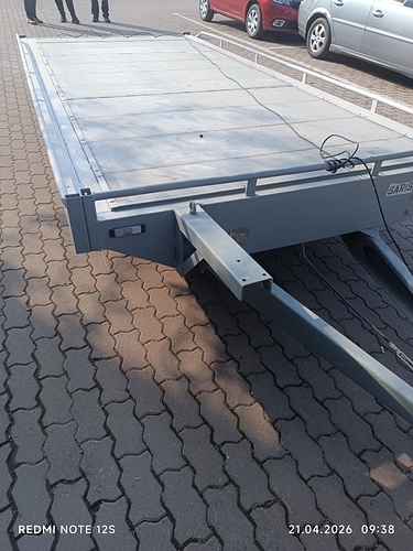 Remorca autoturisme marca SARIS culoare Gri