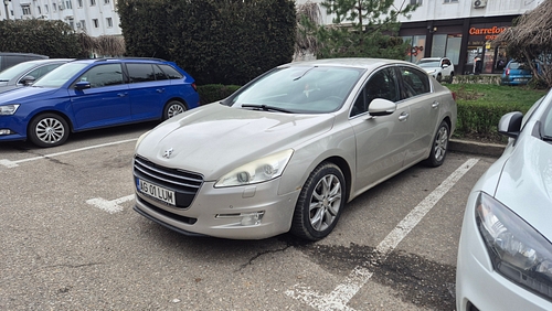 Autoturism marca Peugeot model 8 8DRHH*508 culoare Gri