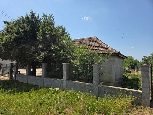 Casa si teren UAT Paulesti, judet Satu Mare