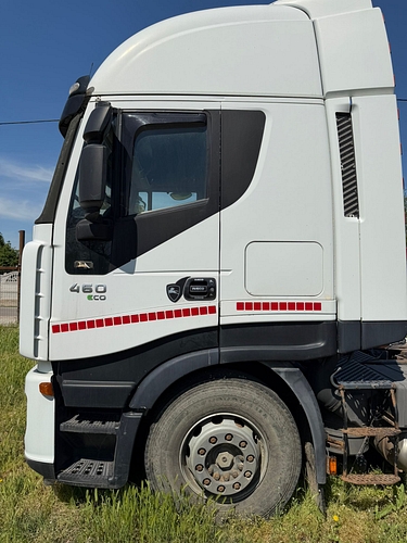 IVECO LATERAL 2