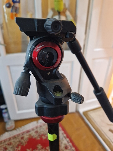 Trepied foto MANFROTTO BEFREE ADVANCED LIVE
