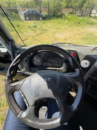 IVECO INTERIOR 3