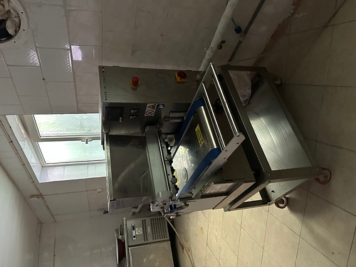 maşină turnat fursecuri V4