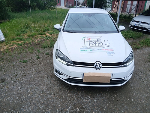 Autoturism marca Volkswagen model Golf culoare Alb