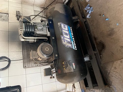 Compresor aer K-Max 11-10-500-ES V