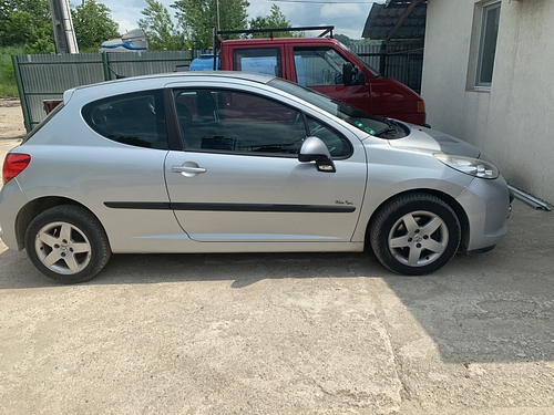 Autoturism marca Peugeot model 207 (2009) culoare Gri