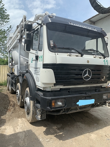 Autoutilitară N3 marca MERCEDES - BENZ model 3234B culoare Alb