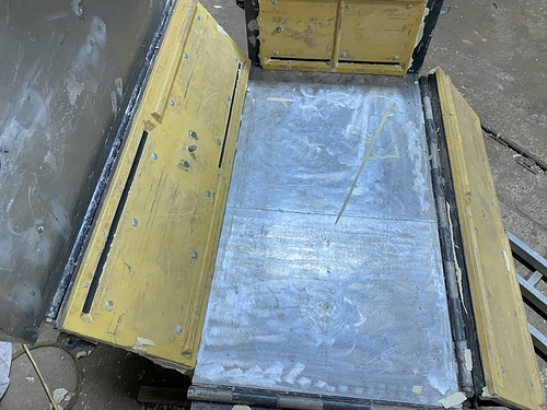 09