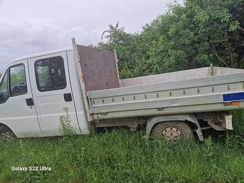 Autoutilitara marca FIAT model DUCATO COMBINATO