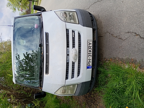 Autoturism marca Ford model Transit culoare Alb