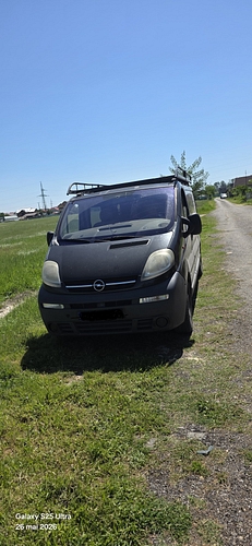 Duba marca OPEL model VIVARO culoare NEGRU