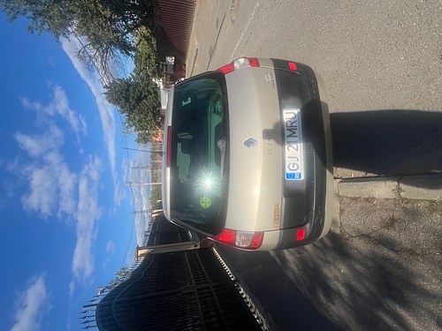 Autoturism marca Renault model Megane Scenic 