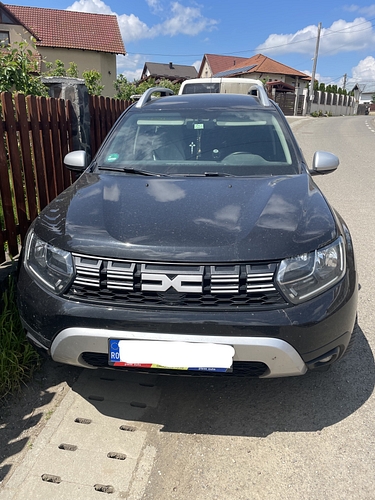 Autoturism marca DACIA model DUSTER 4X4 culoare NEGRU