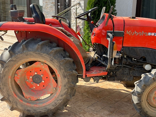 Tractor KUBOTA
