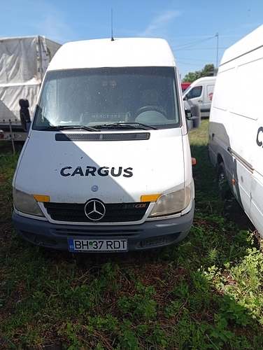 marca MERCEDES BENZ SPRINTER 313