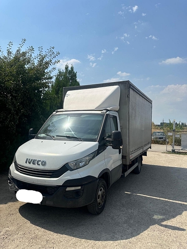 marca IVECO model 35C15