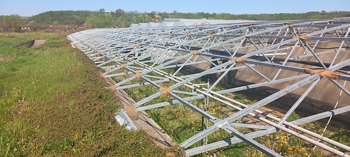 1)Solar  nr. 1 in suprafata de 760mp