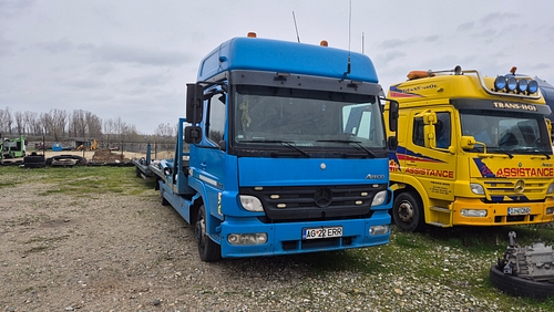 N2 marca MERCEDES-BENZ ATEGO
