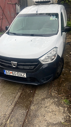 marca DACIA DOKKER