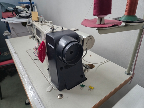 Masina de cusut 1 ac BROTHER S 7300-403 PFL