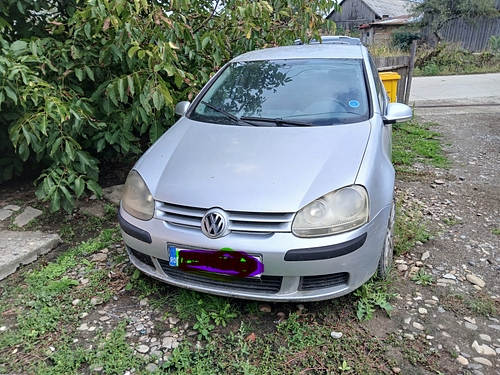 

Autoturism marca Volkswagen model GOLF