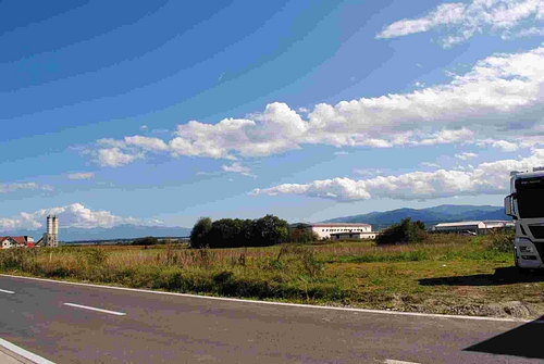 Teren construibil - in suprafata de 3200 MP, Intravilan CRISTIAN, Jud. Sibiu