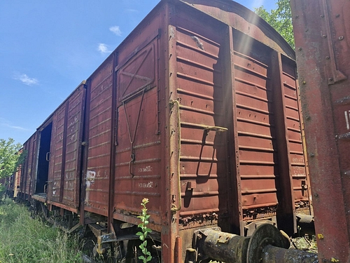 05