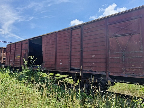 08