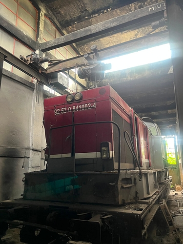 Locomotiva 92530841002-4 - LOCOMOTIVA -DHC 1250 CP (01.01.1975)