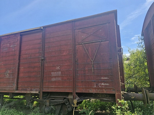 05