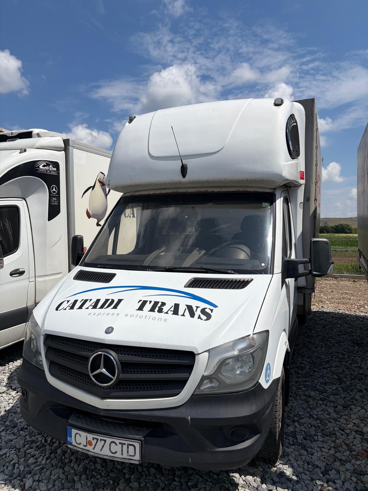 Autoutilitara MERCEDES-BENZ model SPRINTER