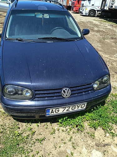 Autoturism marca Volkswagen model Golf Variant