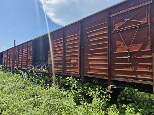 08