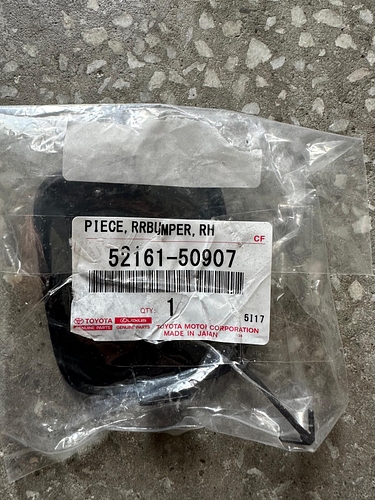 CAPAC DREAPTA BARA SPATE LEXUS ES-2018/2025