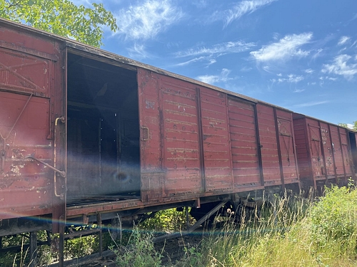 04
